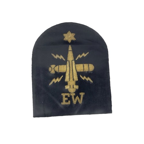 Royal navy electronic warfare - navy,