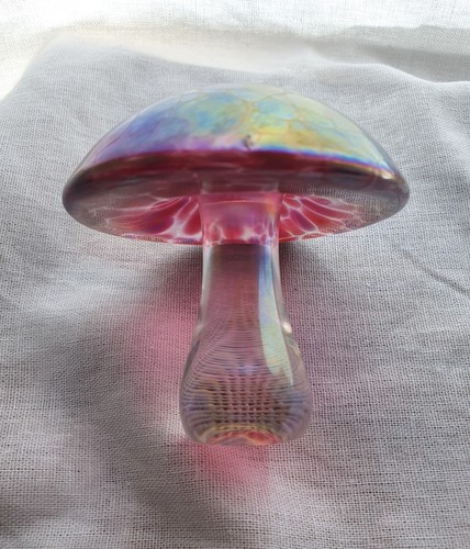 Iridescent heron glass - iridescent,