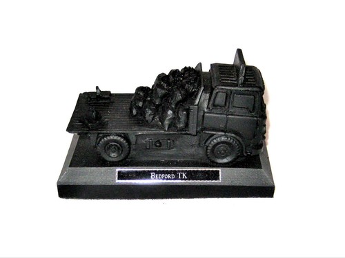 Bedford coal lorry made - tk,