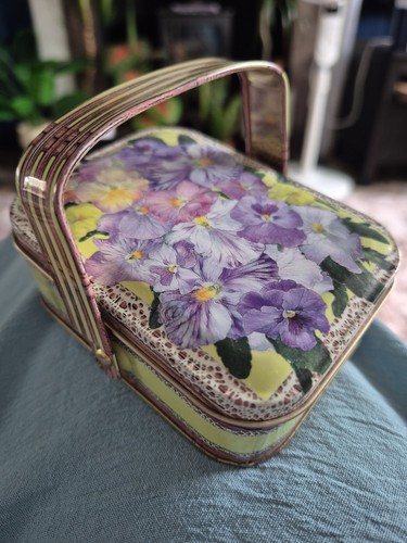 Vintage decorative metal tin