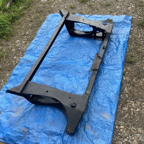 Austin 1100 mk2 - rear, subframe