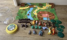 Disney store EXCLUSIVE ©