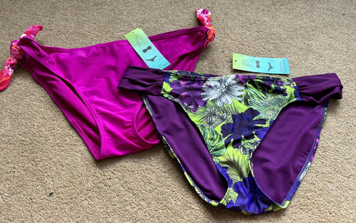 Pairs bnwt bikini - pairs,
