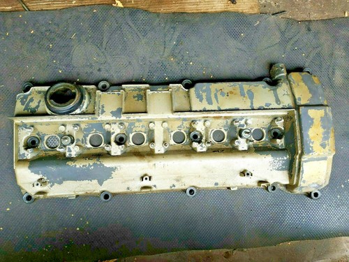 Engine cylinder head valve - cylinder,