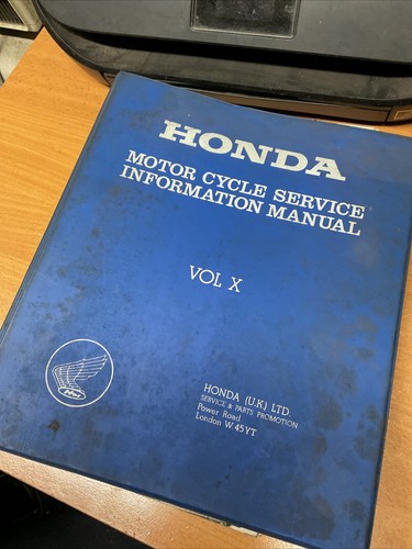 Honda motorcycle service - motorcycle,