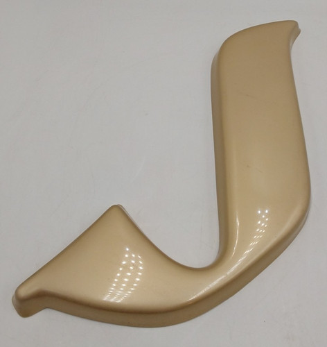 Reclaimed plastic gold - reclaimed,