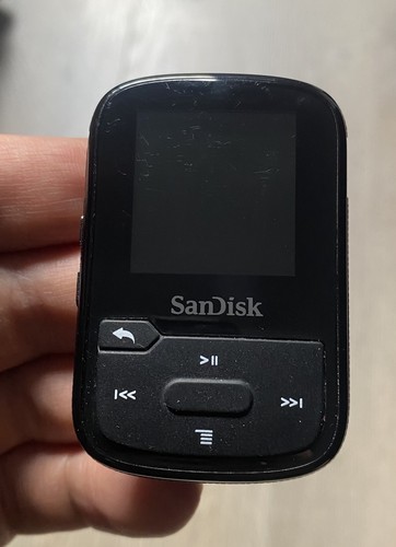 Sandisk mp3 player clip - sandisk,