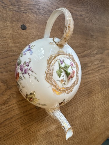 Meissen teapot - meissen,
