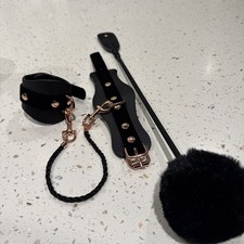 Ann Summers Crop / Ticker And