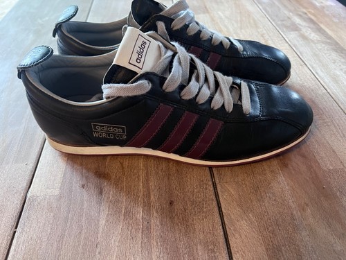 Adidas world cup vintage - world,
