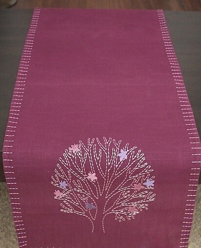 Purple embroidered tablecloth - purple,