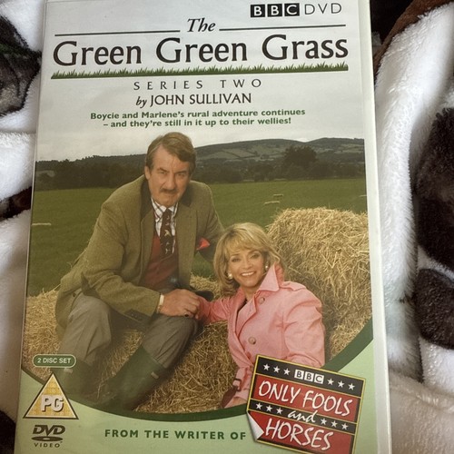 Green grass - green,