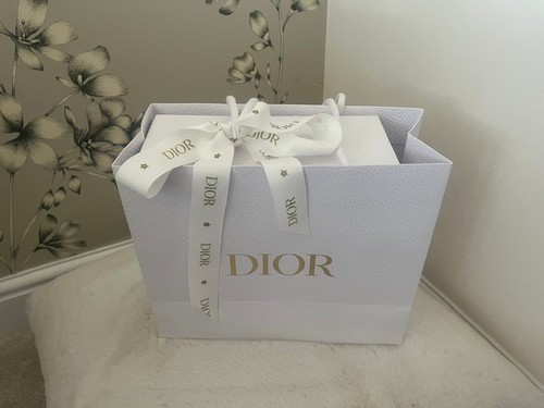 Dior gift box - dior, white