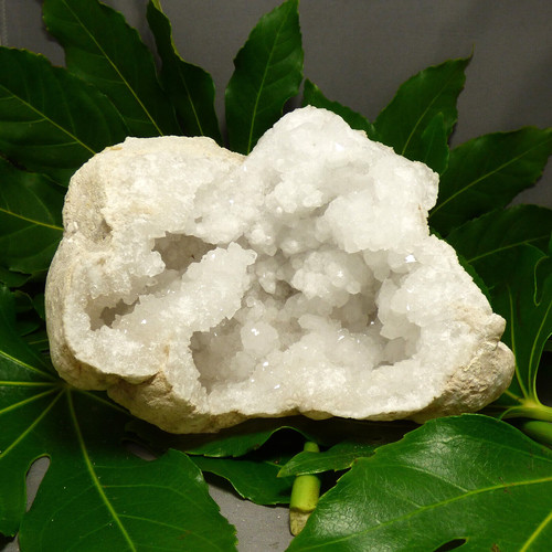 Extra large quartz crystal - extra,