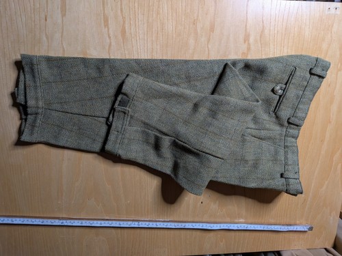 Derby tweed plus fours size - fours,