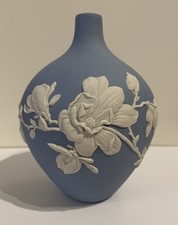 Wedgwood magnolia blossom - wedgwood,,