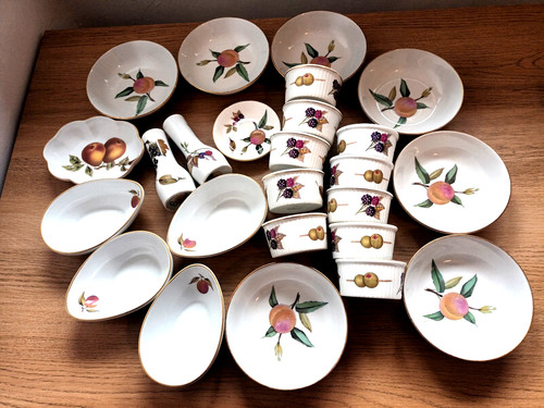 Royal worcester eynsham - 'royal,