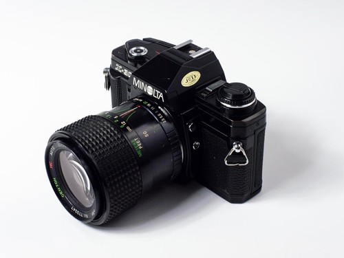Minolta 300 film camera - x-300,