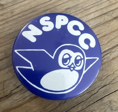 Vintage nspcc pin badge - nspcc,