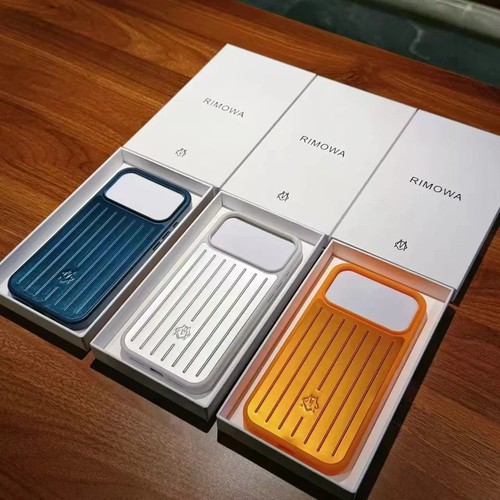 Rimowa apple iphone pro - rimowa,