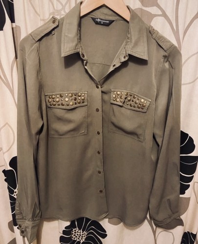 Khaki gold studs - khaki, on