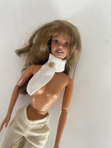 Vintage 90s articulated barbie - articulated,