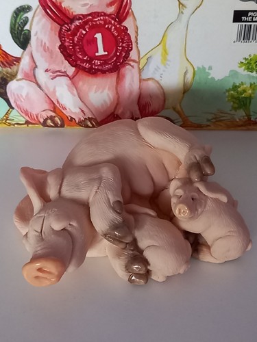 Piggin the middle collectable - piggin,