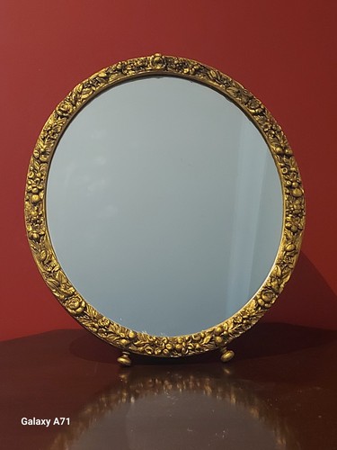 Vintage gilded carved wood - carved,