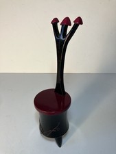 Bratz Doll Princess Ciara & Diona Wicked Twins Twiins Vanity Set Devil Chair