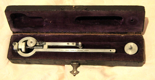 Fascinating antique cased - antique,