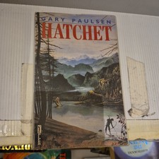 Hatchet (Piper) by Gary Paulsen | Book | condition good