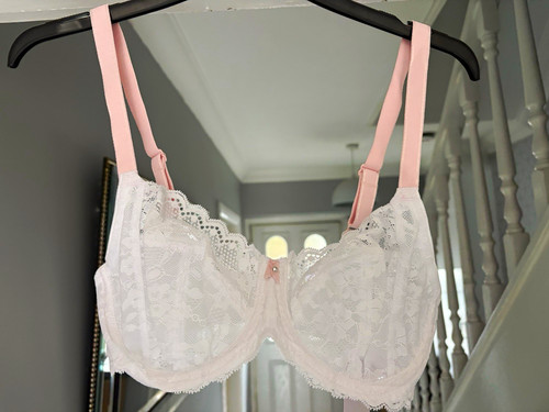 Freya offbeat lace side - offbeat,