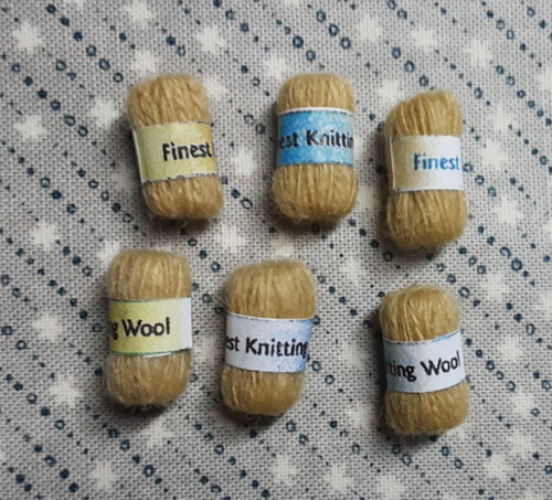 Dolls house miniature balls - dolls,