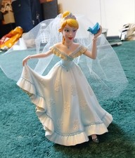 Disney Showcase Cinderella Wedding Dress Ornament-Excellent Condition With Box