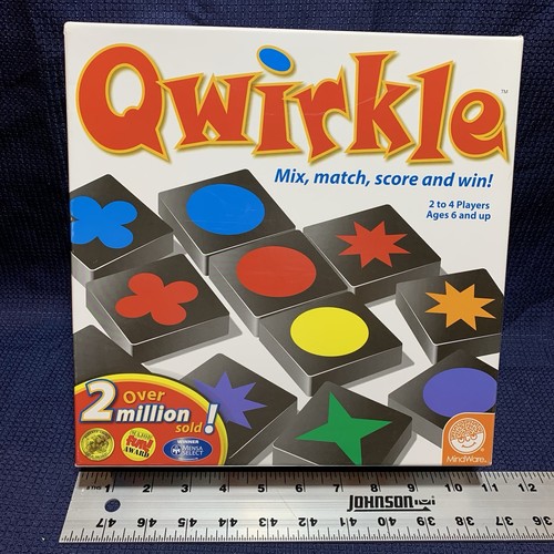 Qwirkle family game complete - family,