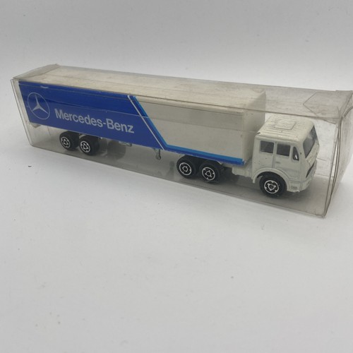 Majorette die cast - die-cast, scale