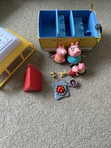 Peppa pig beach campervan - peppa,