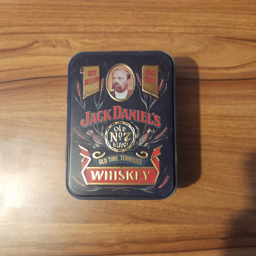 Jack daniel vintage tin - vintage,