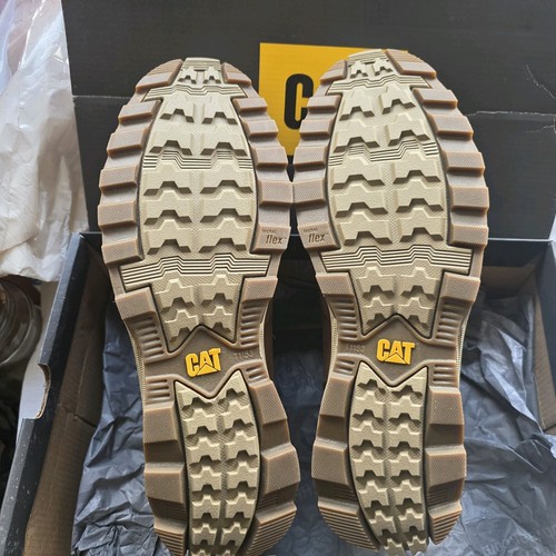 Cat caterpillar elude mens - caterpillar, "elude"