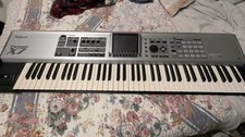 Roland Fantom X7 Workstation