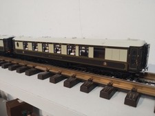 Hornby (OO) 2 x Pullman Cars IBIS & CYGNUS with Lights, Unboxed.
