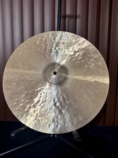 Paiste 17” Signature