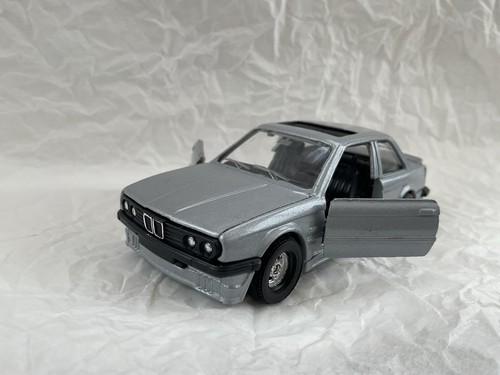 Corgi bmw 325i - bmw,