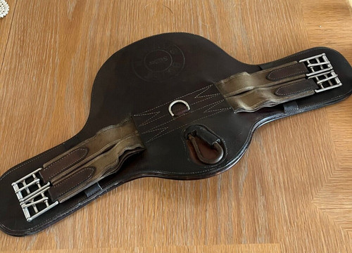 Butet stud girth for mono - girth, flap