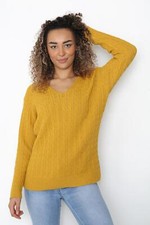 LADIES LONG SLEEVE CABLE
