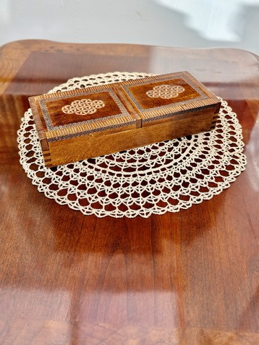 Vintage twin deck wooden card - twin,