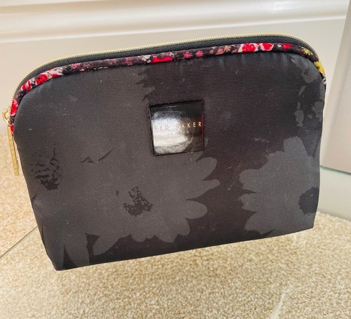 Ted baker small black floral - black,