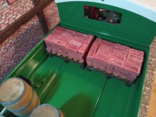 112 pallets foundry - 2, red