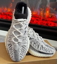 Adidas Yeezy Boost 350 V2
