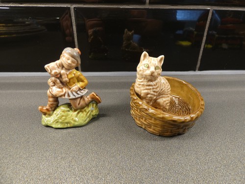 Wade cat in basket - 2,